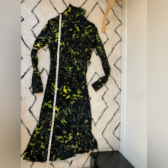 Dries Van Noten Henalis Velvet Green and Black Dress - Picture 14 of 16